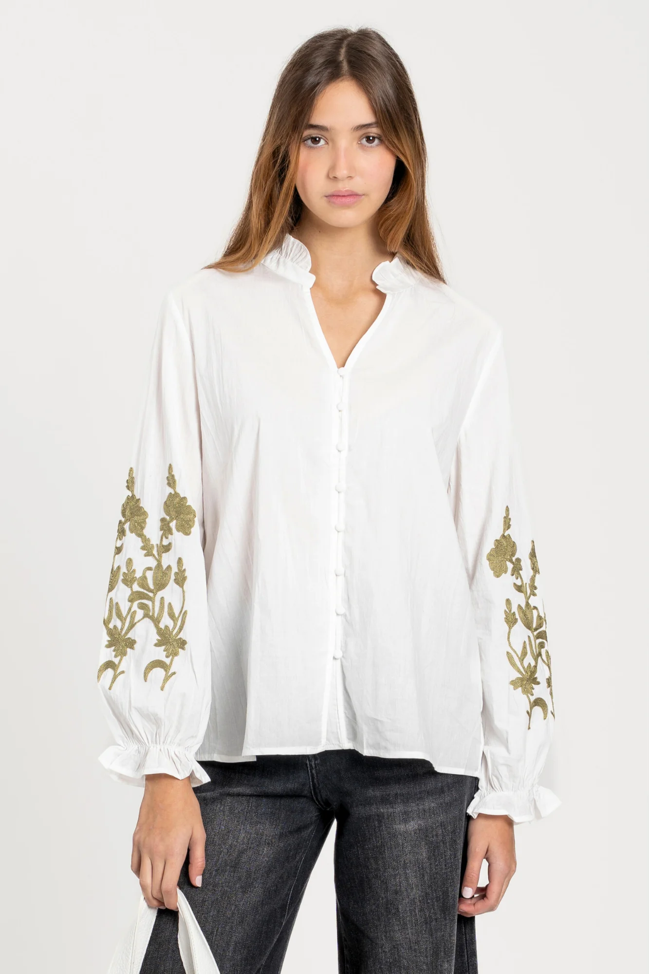 CAMISA ARMONIAS BORDADOS - Image 9