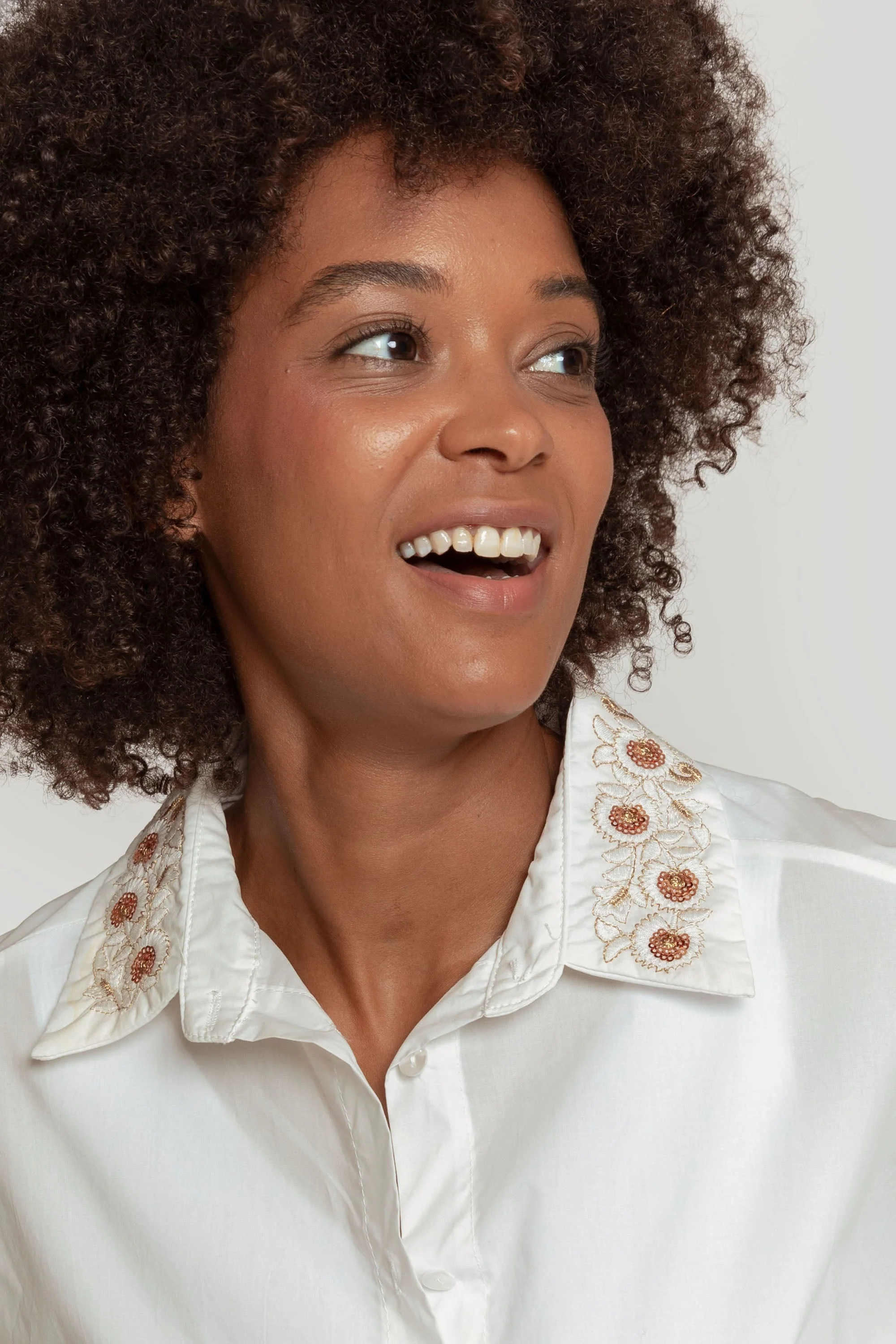 CAMISA ARMONIAS CUELLO - Image 3