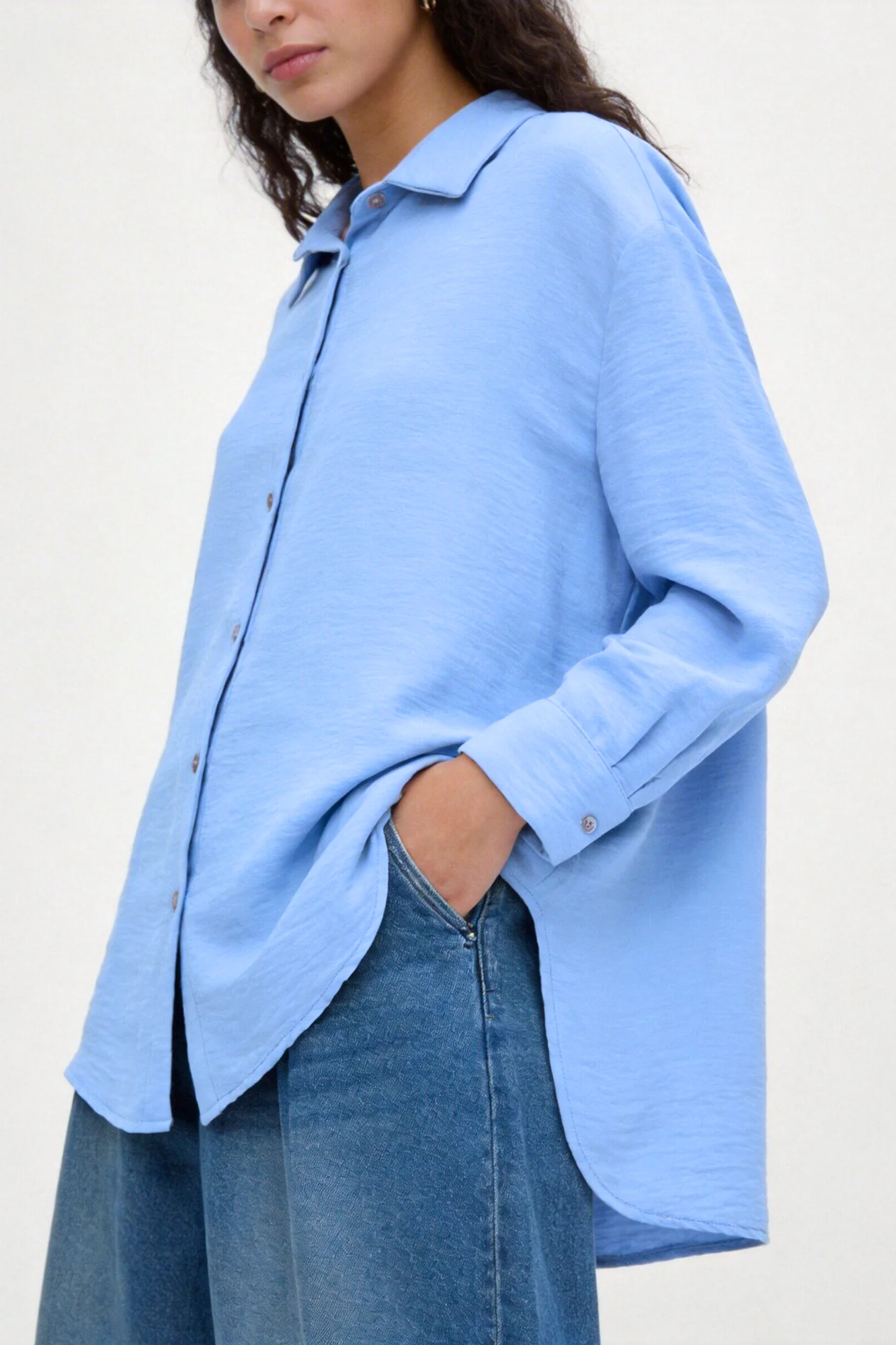 CAMISA ARMONIAS OVERSIZE - Image 28