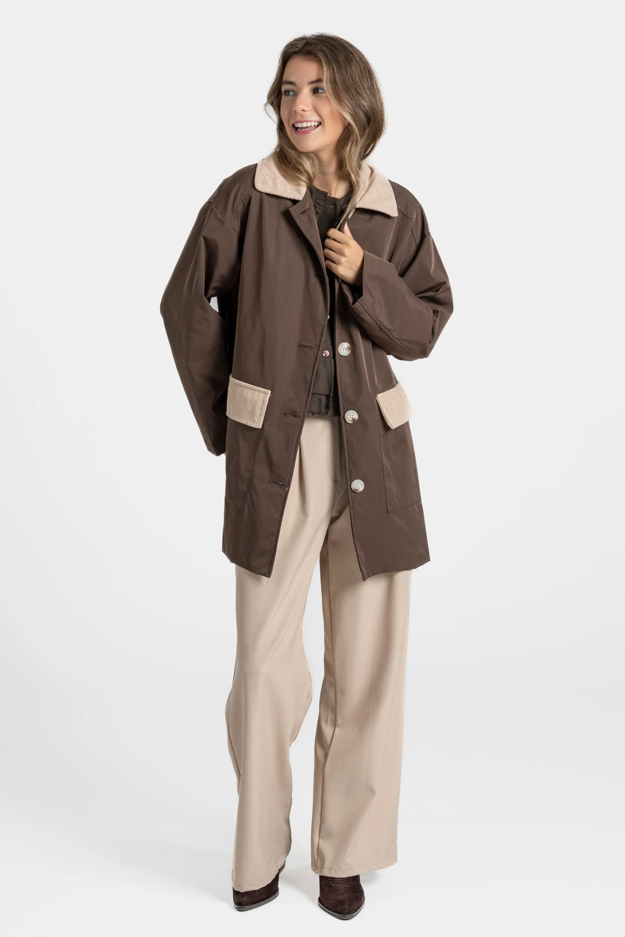 CHAQUETA ARMONIAS TEEN GABRIELA - Image 2