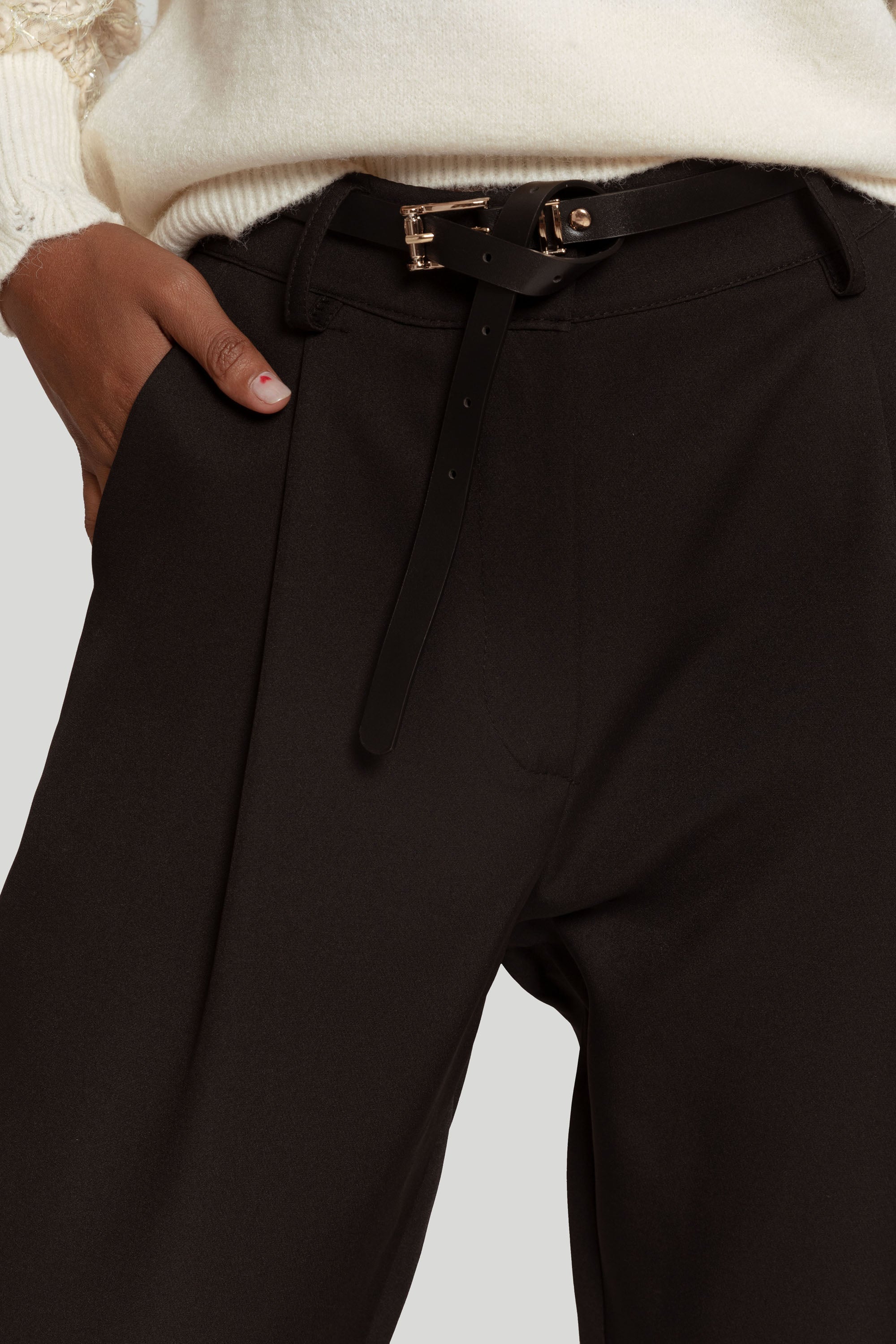 PANTALÓN ARMONIAS PINZAS - Image 6