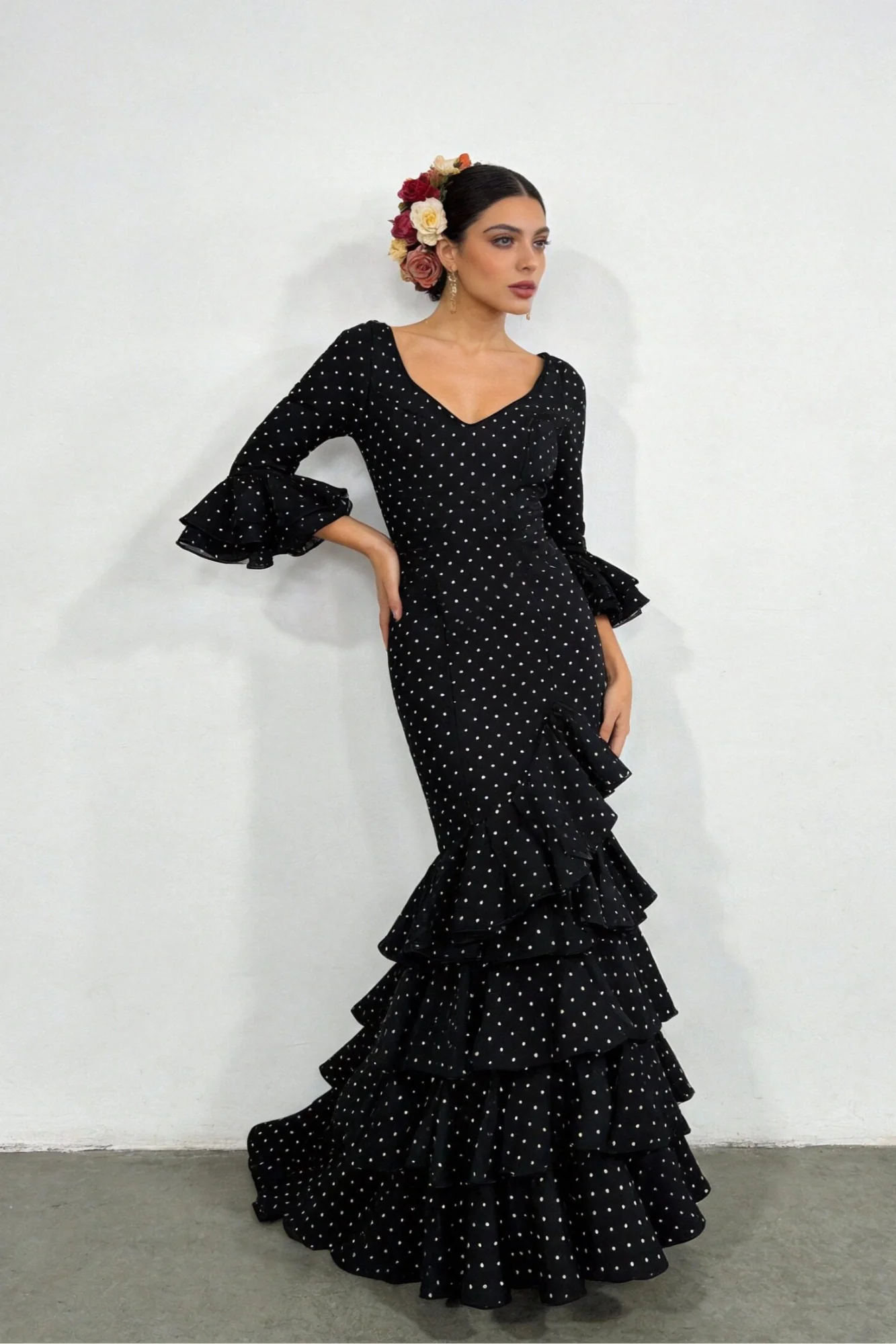 TRAJE DE FLAMENCA LOLITA LUNARES PEQUEÑOS - Image 5