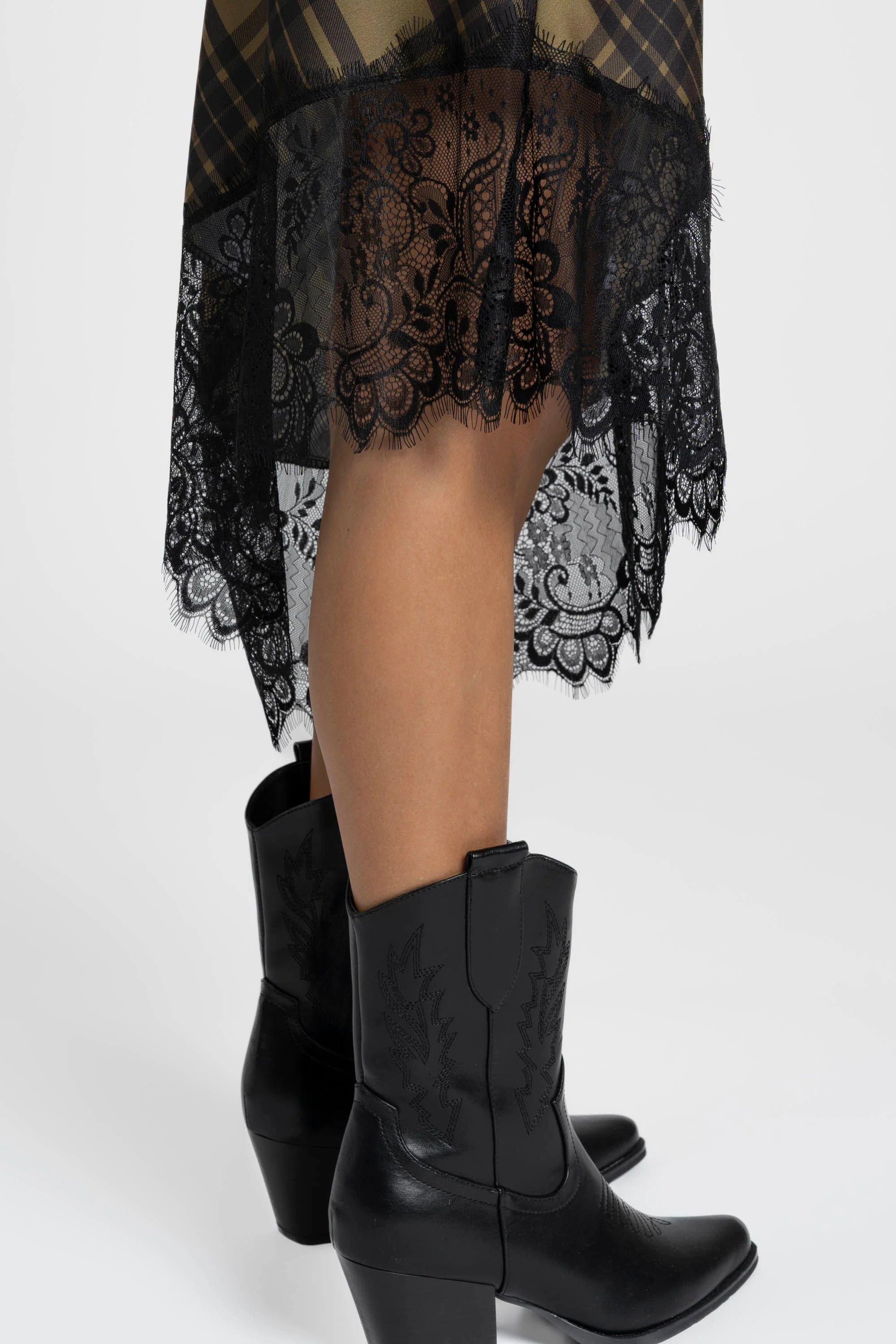 VESTIDO ARMONIAS ASIMÉTRICO - Image 4